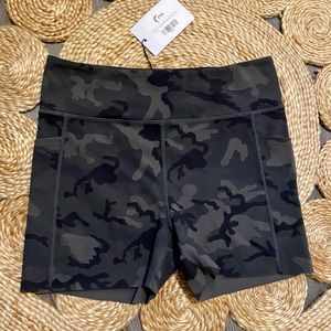 NWT Zyia camo biker shorts